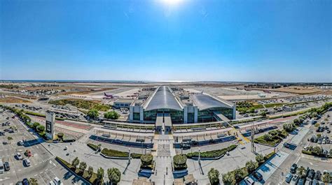 Hermes larnaka airport